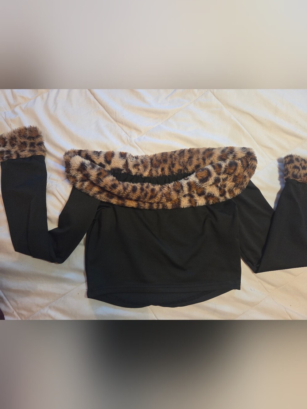 Women's Black Crop Top with Leopard Faux-Fur Trim